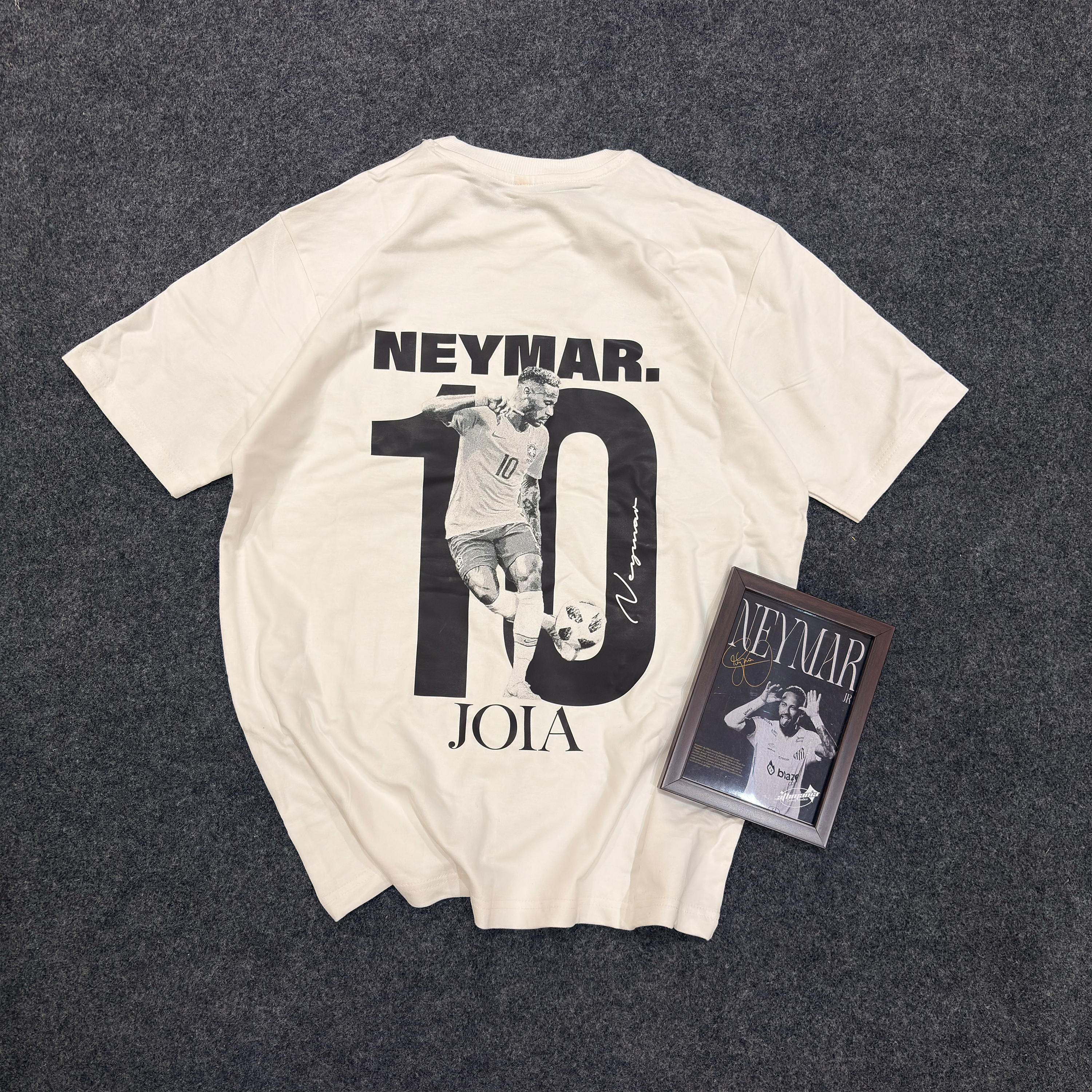 NEYMAR TEE + POSTER COMBO BOX
